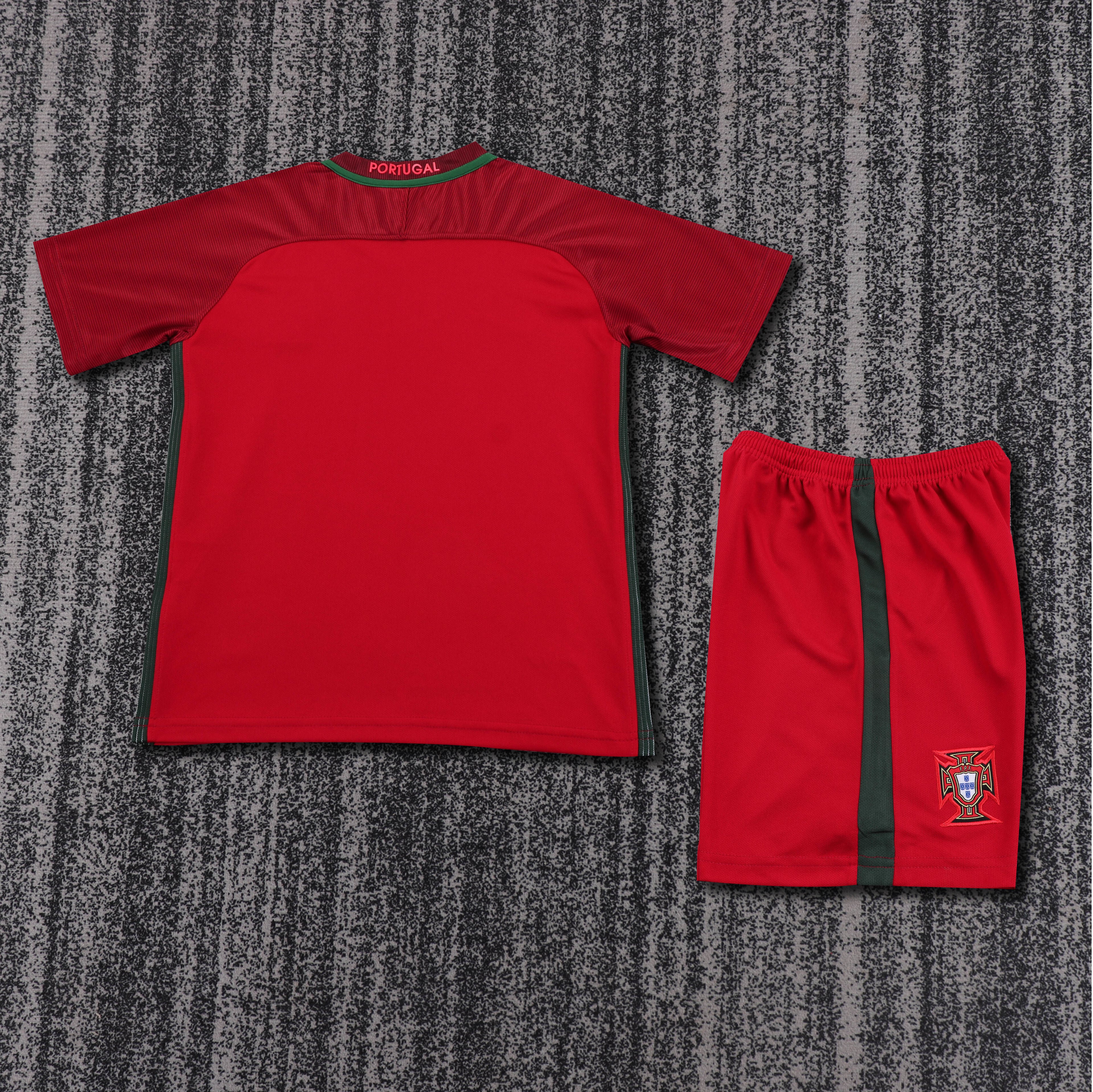 Portugal - Home - 2016 - Kids - Retro
