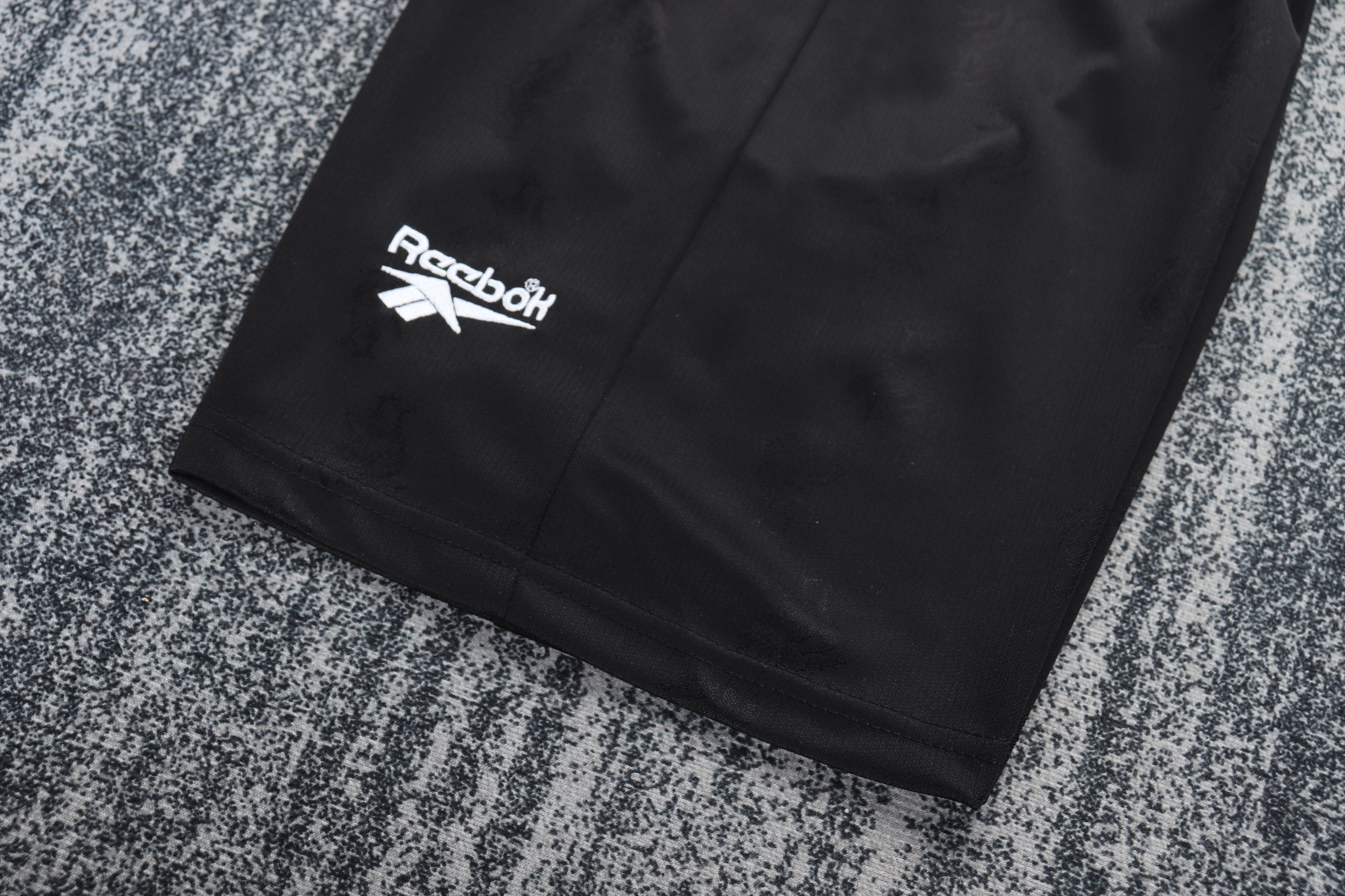 Liverpool - Away - 1996/97 - Kids - Retro