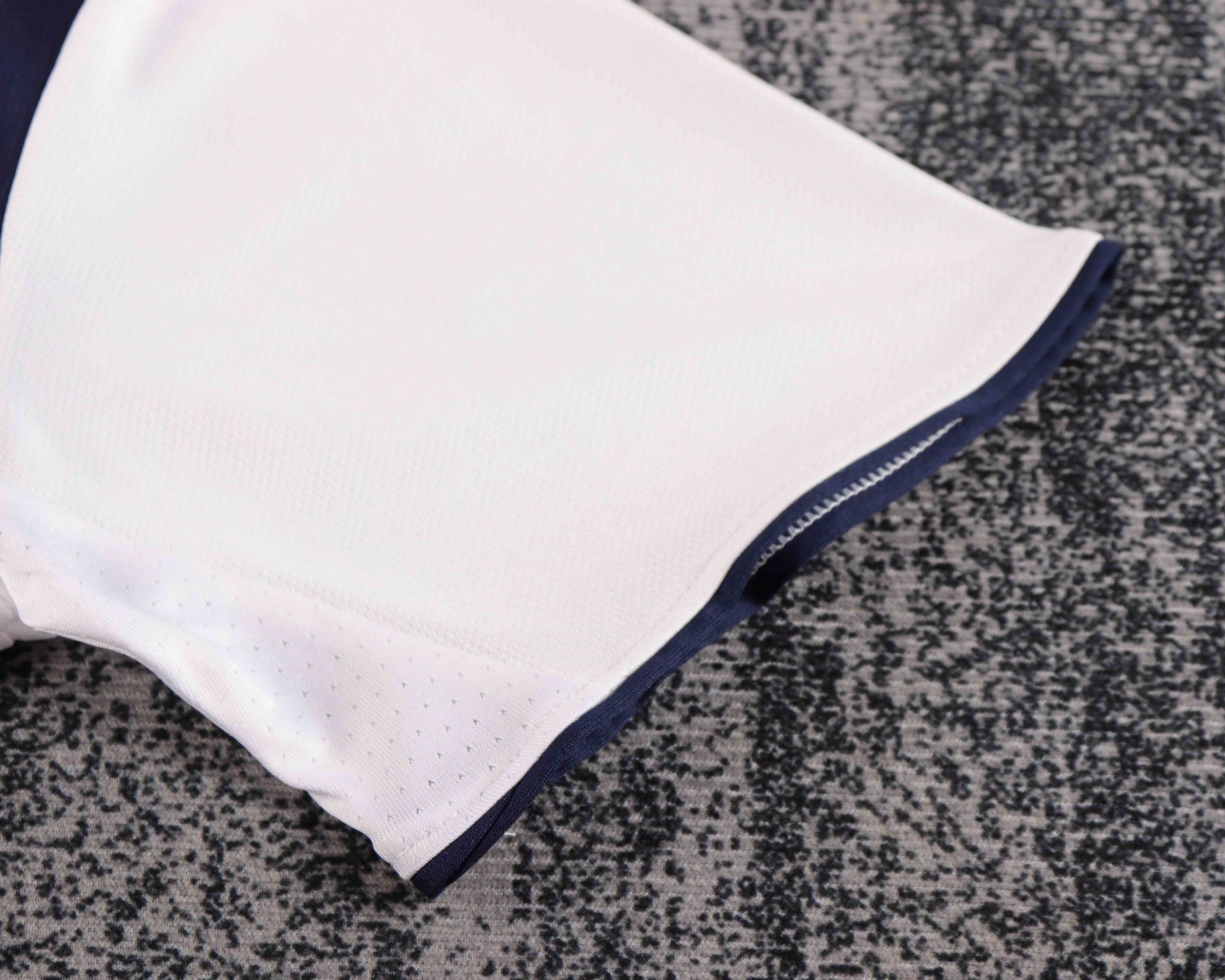 Liverpool - Away - 2001/02 - Kids - Retro