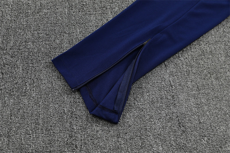 Manchester City - Tracksuit - Halfzip 3 - Adults