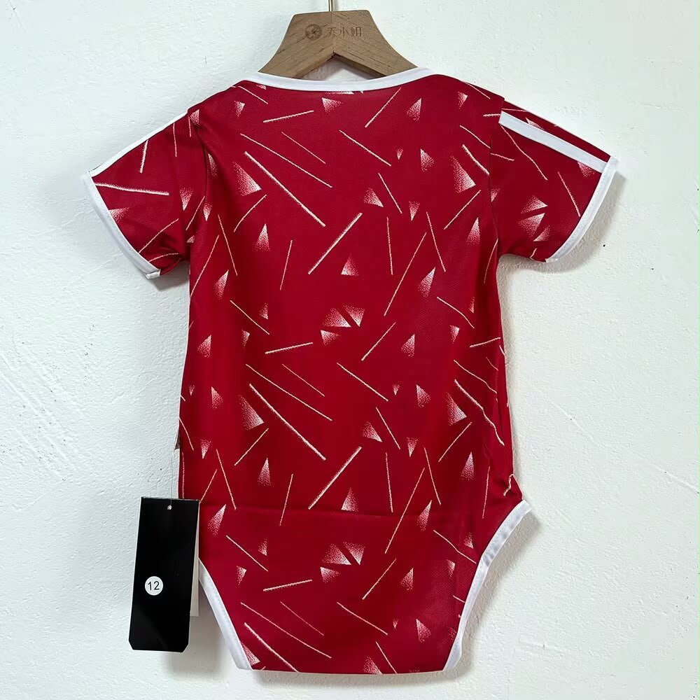 Liverpool - Home - Infants - 26/27