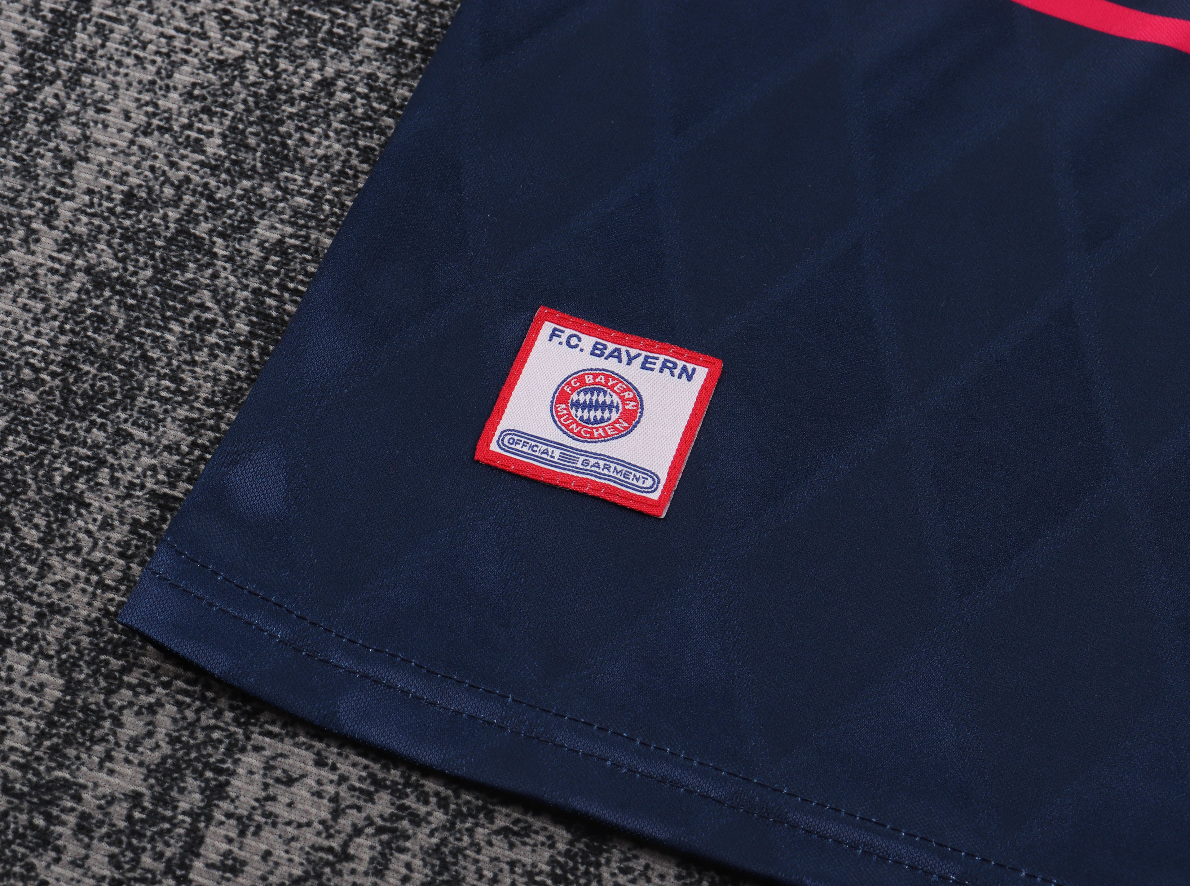 Bayern Munich - Away - 1997/99 - Kids
