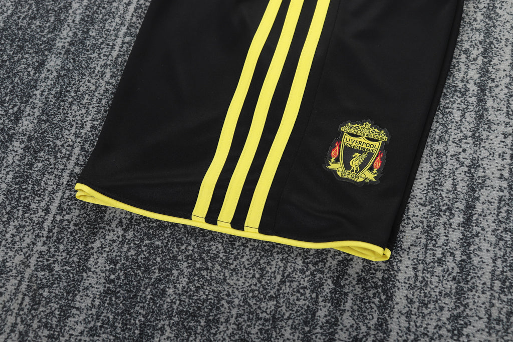 Liverpool - Away - 2010/11 - Kids - Retro