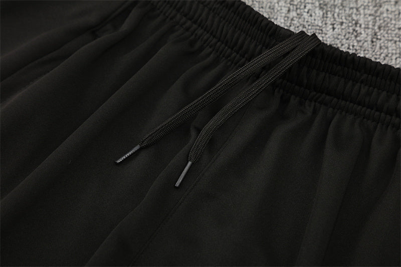 Liverpool - Tracksuit - Halfzip 4 - Adults