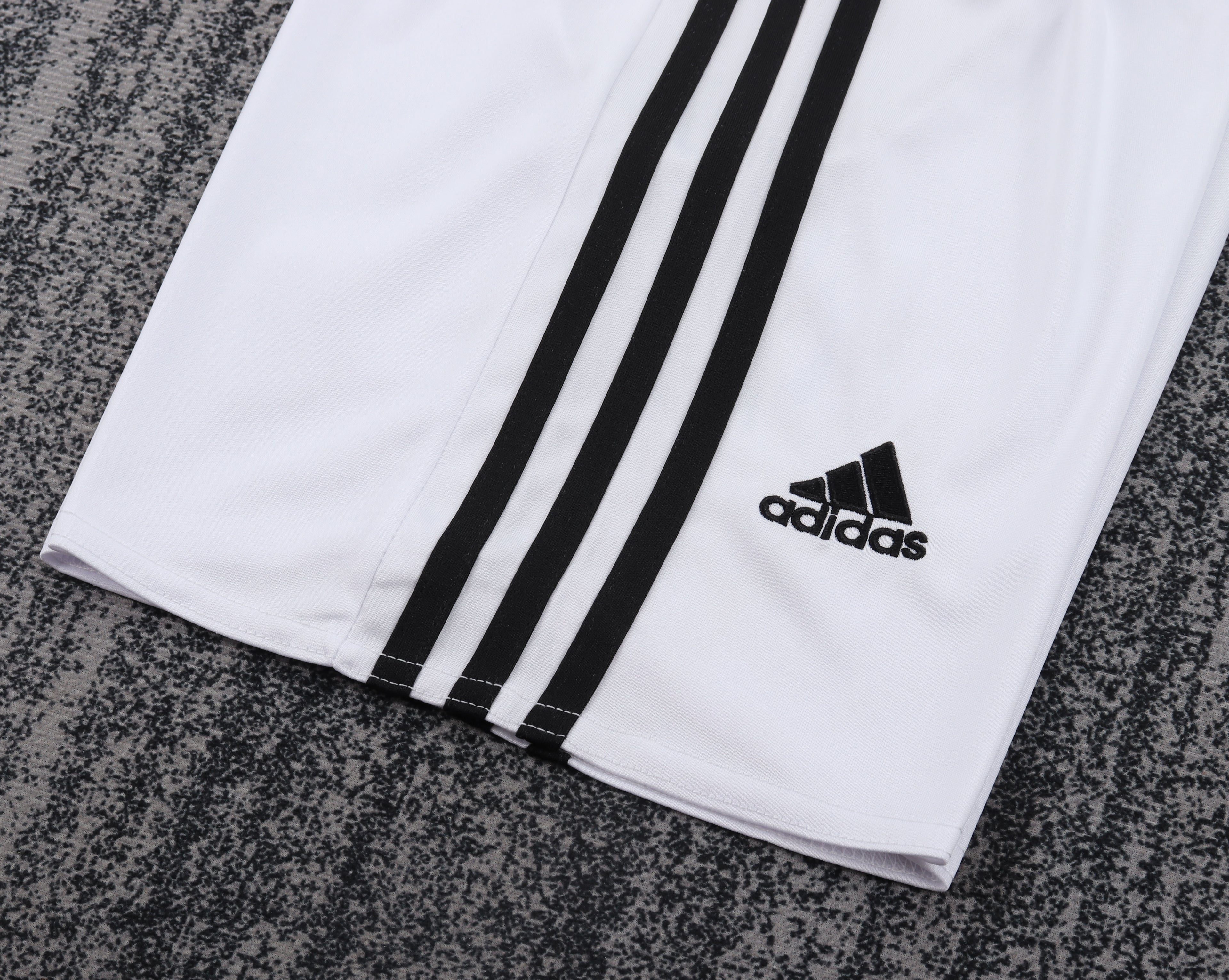 Real Madrid - Home - 2008/09 - Kids - Retro