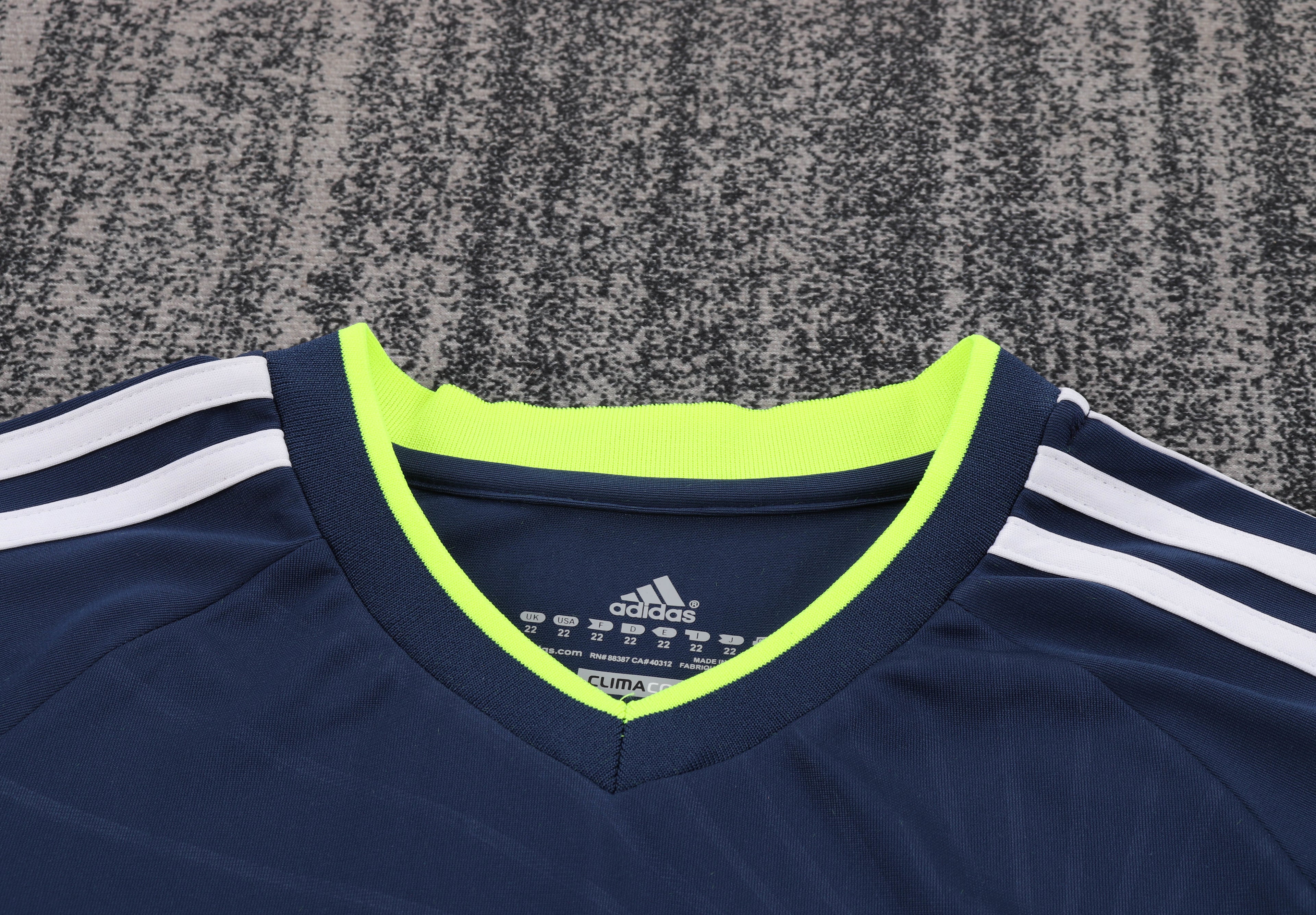 Real Madrid - Away - 2010/11 - Kids - Retro