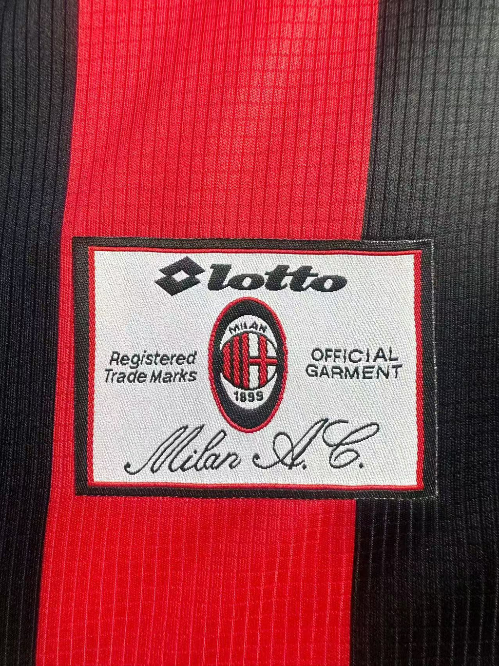 AC Milan - Home - 1997/98 - Adults