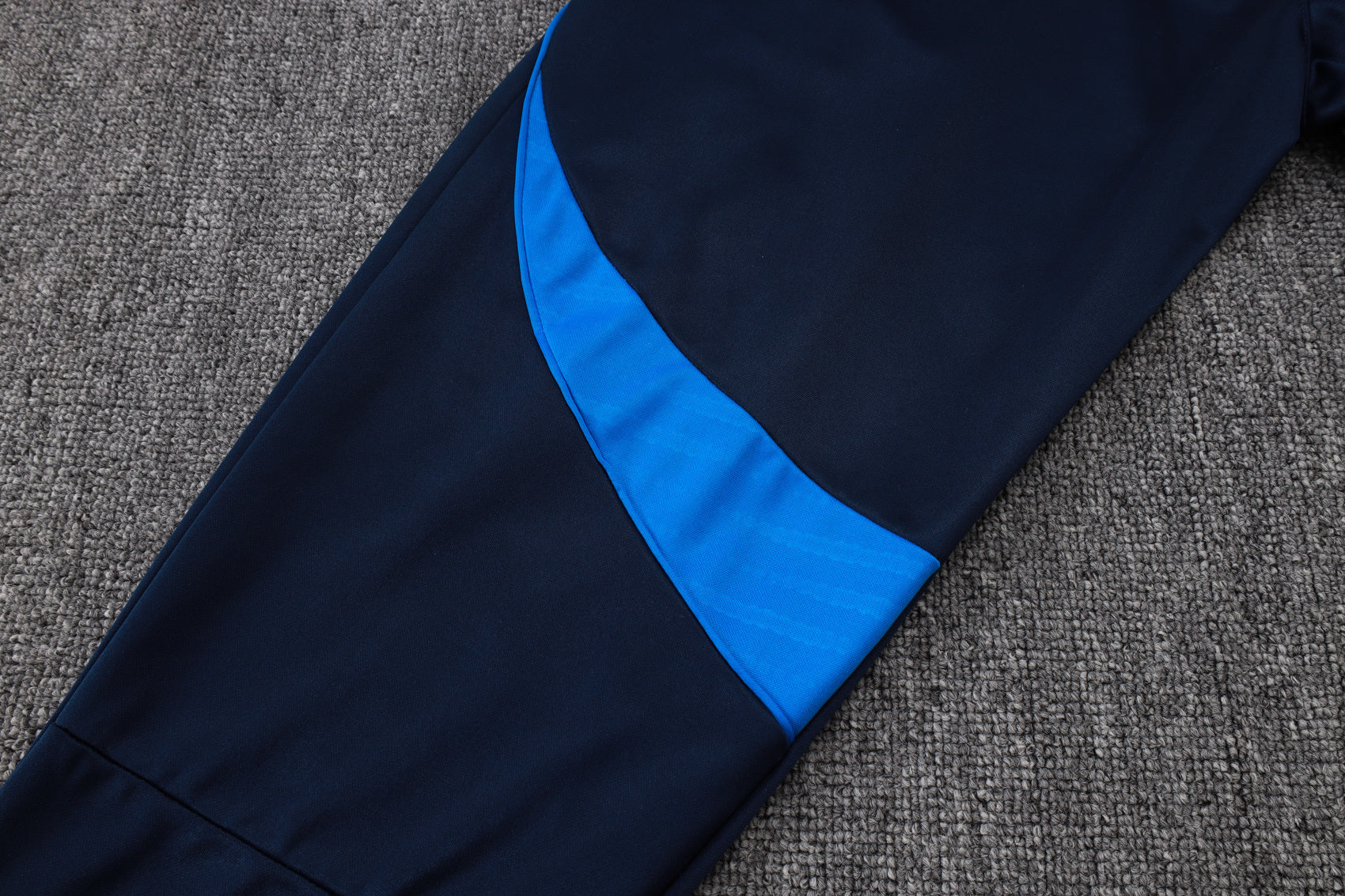 Real Madrid - Tracksuit - Halfzip - Adults