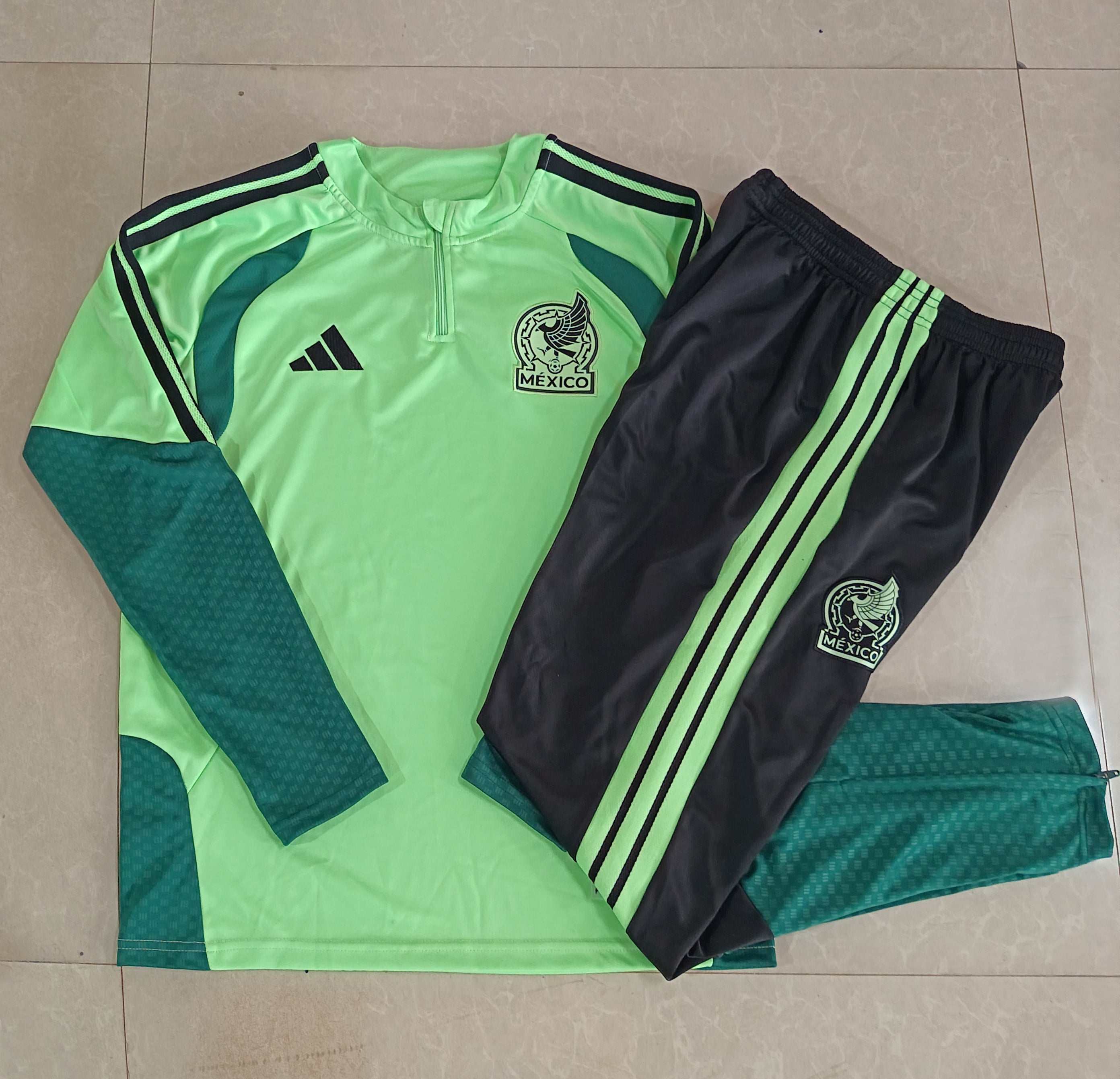 Mexico - Tracksuit - Halfzip - 2026 - Adults