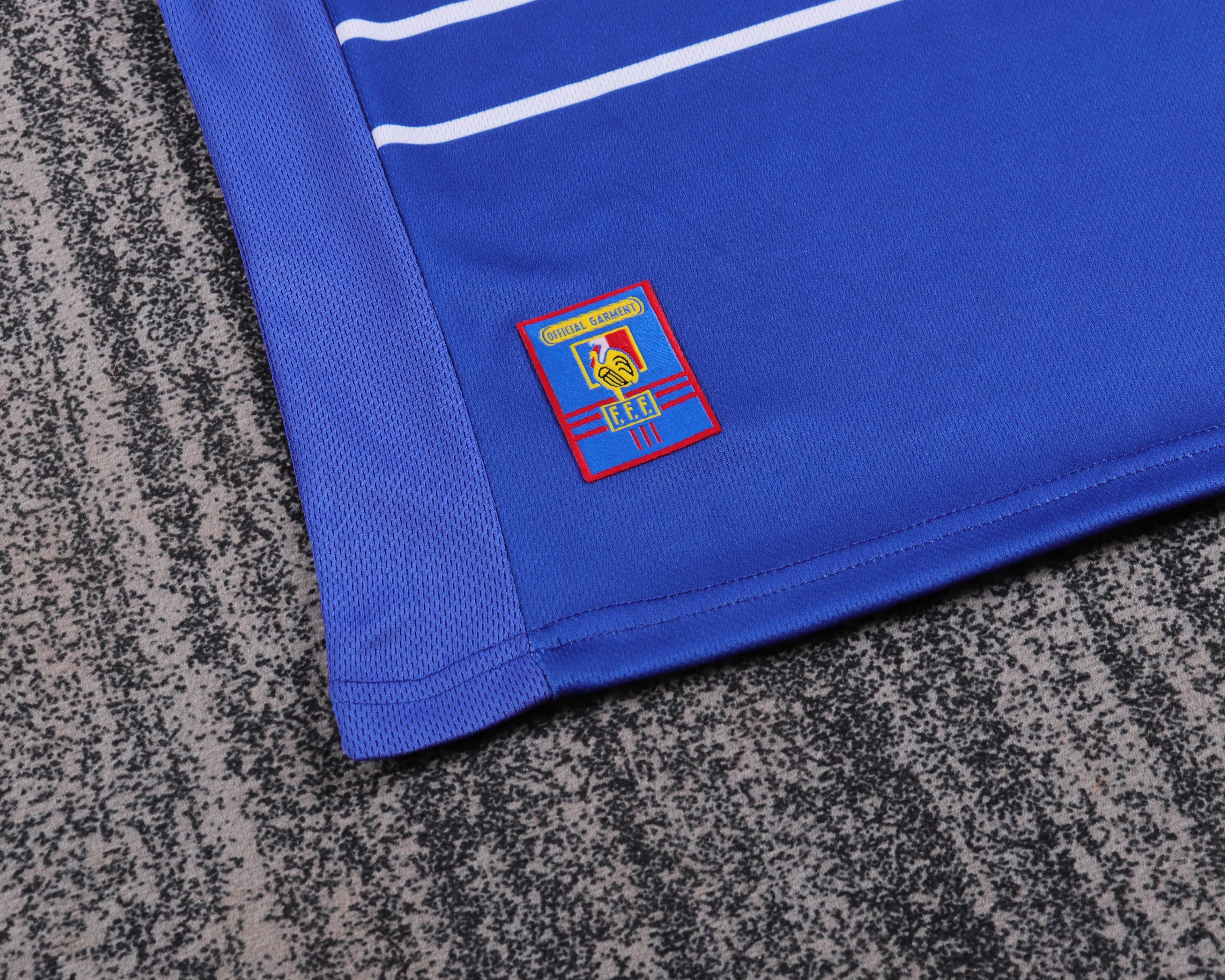 France - Home - 1998 - Kids - Retro