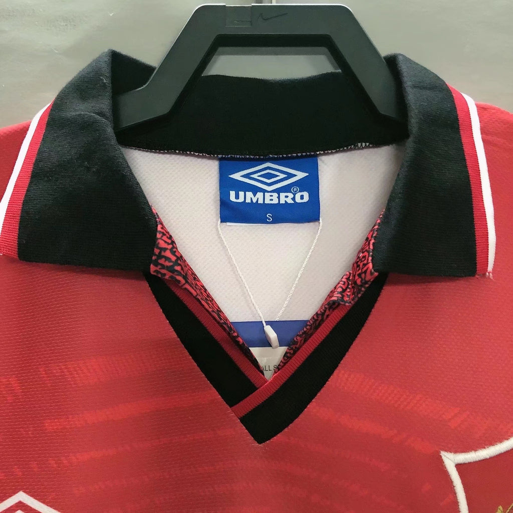 Manchester United - Home - 1994/96 - Retro - Adults