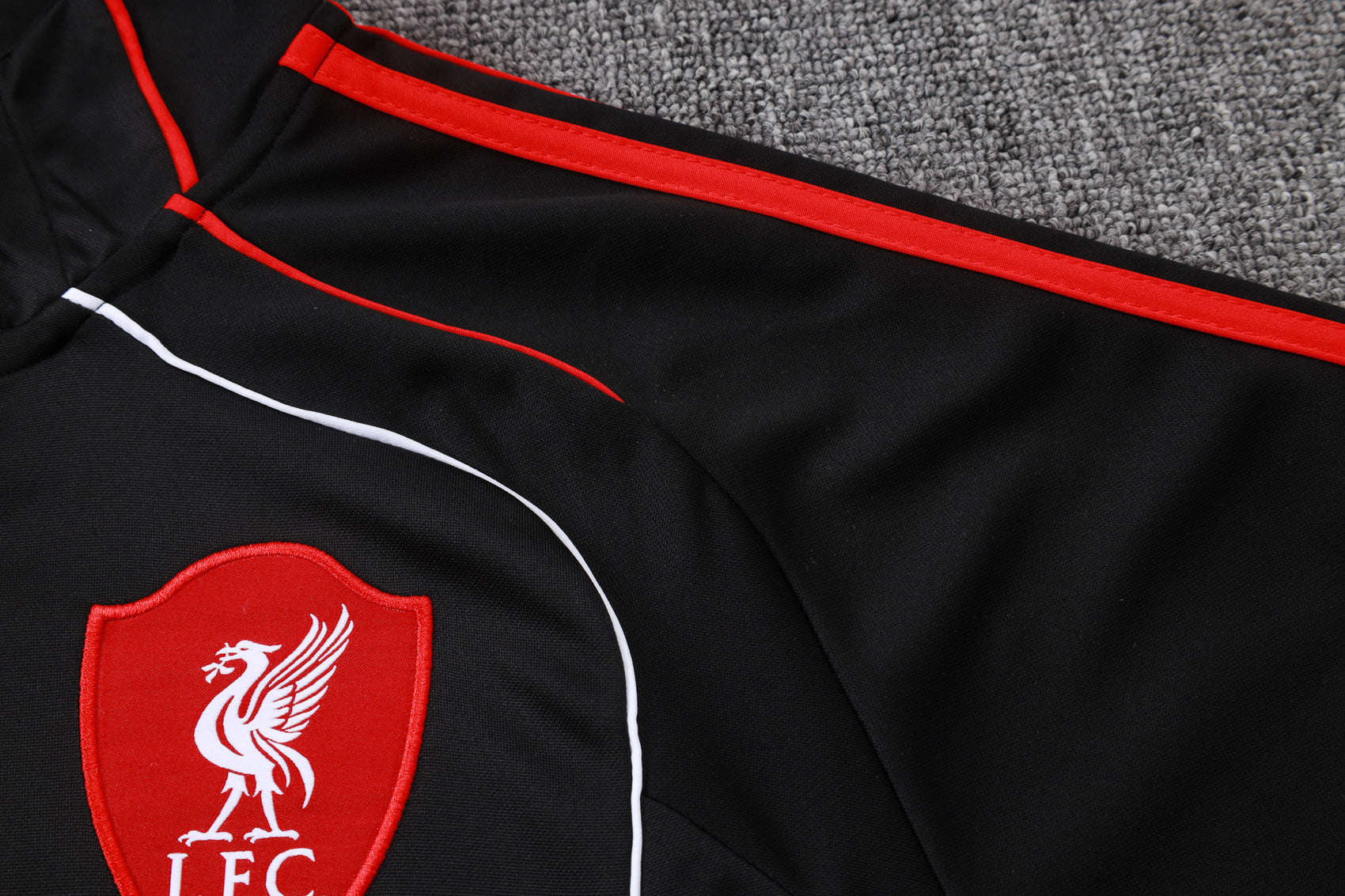 Liverpool - Tracksuit - Halfzip - Adults