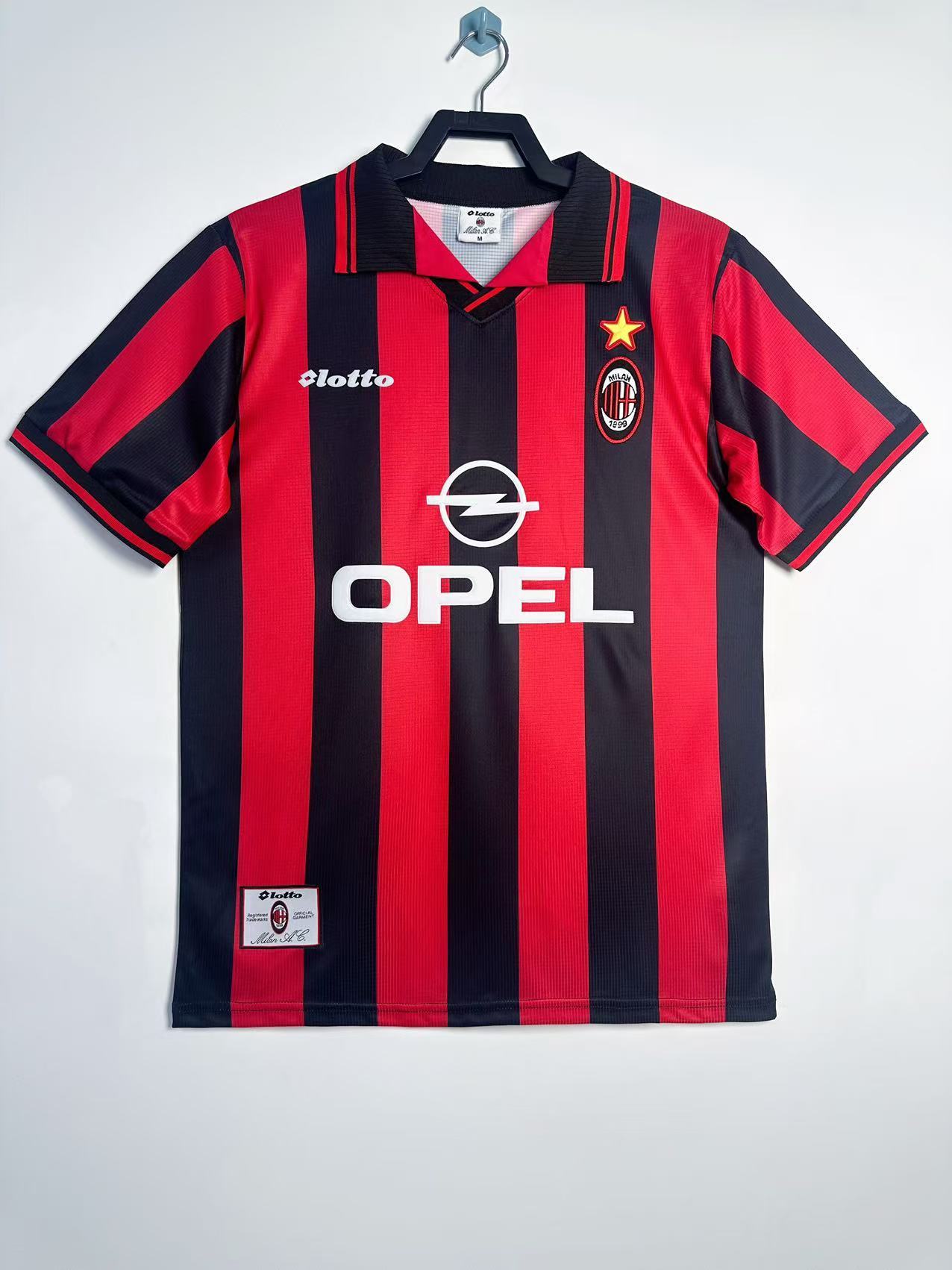 AC Milan - Home - 1997/98 - Adults