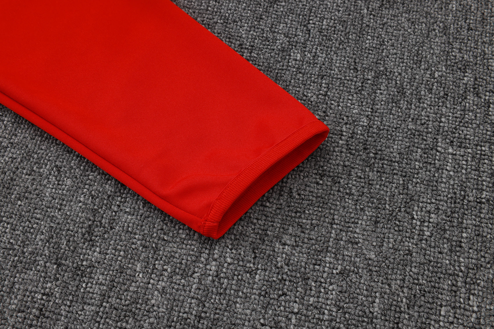 Arsenal - Tracksuit 2 - Adults