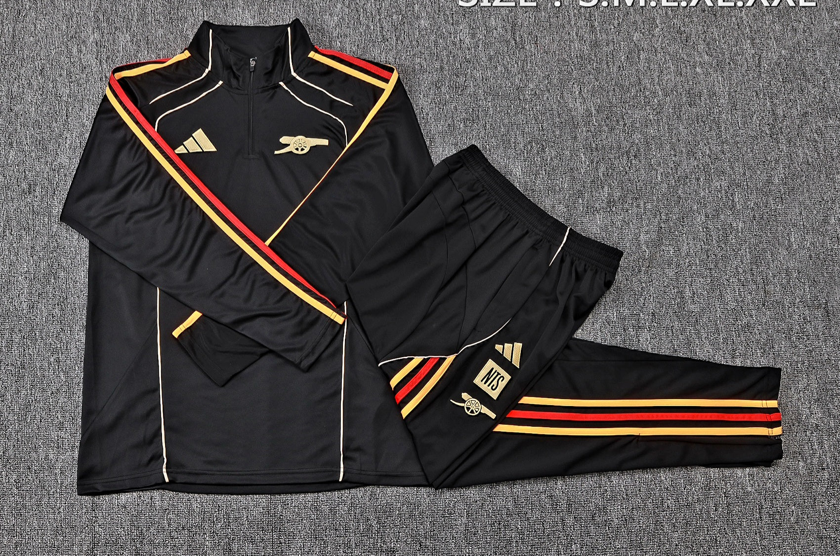 Arsenal - Tracksuit - Halfzip 2 - Adults