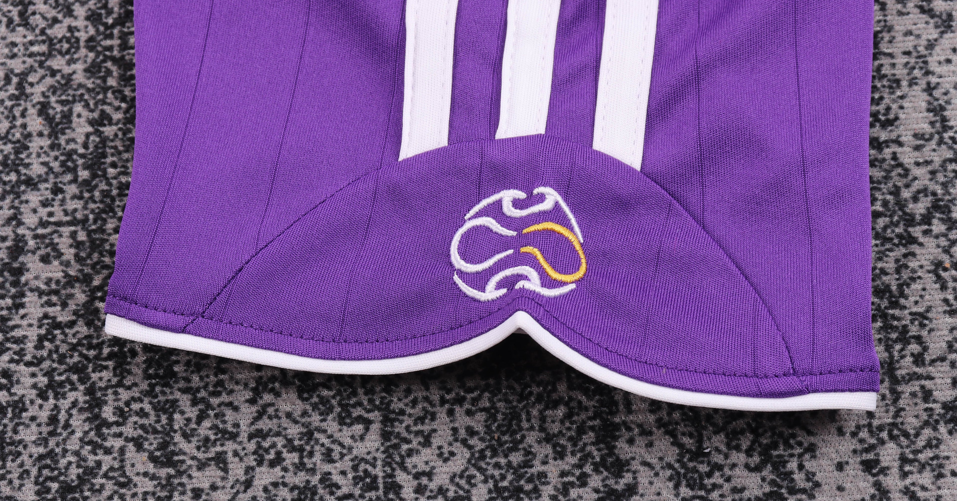 Real Madrid - Away - 2006/07 - Kids - Retro