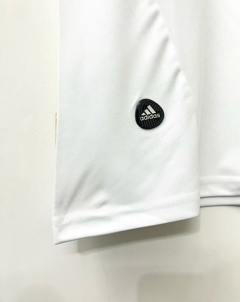 Real Madrid - Home - 2011/12 - Retro - Adults