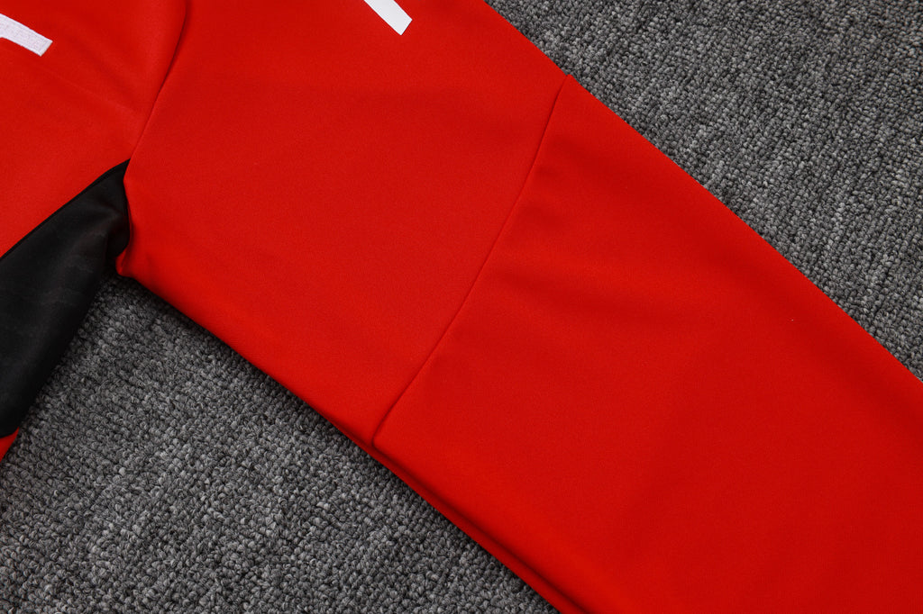 Arsenal - Tracksuit 2 - Adults