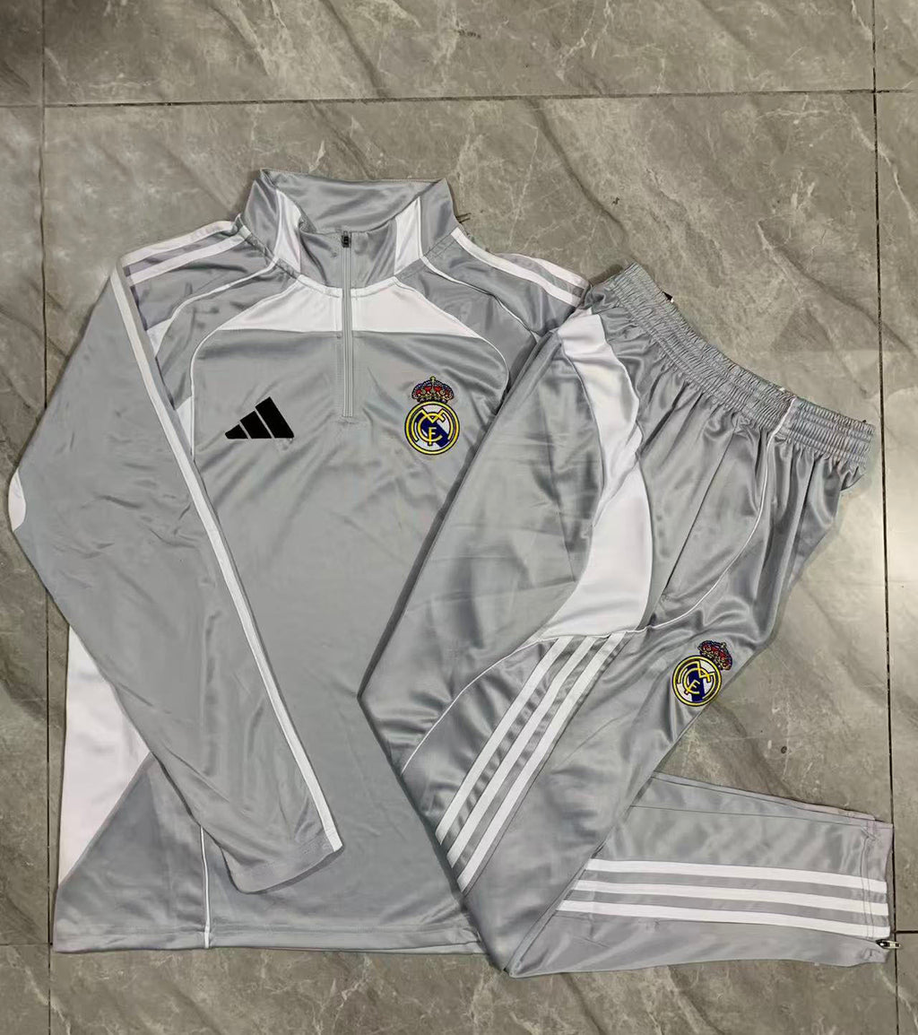 Real Madrid - Tracksuit - Halfzip 2 - Adults