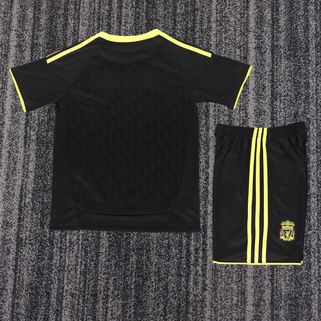 Liverpool - Away - 2010/11 - Kids - Retro