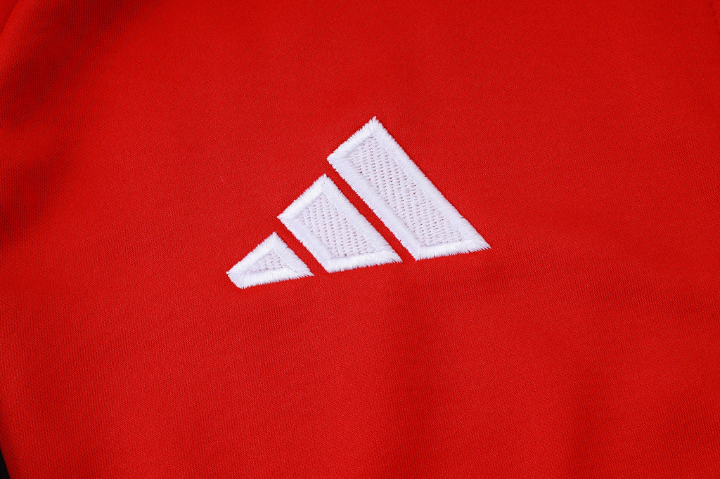 Arsenal - Tracksuit 2 - Adults