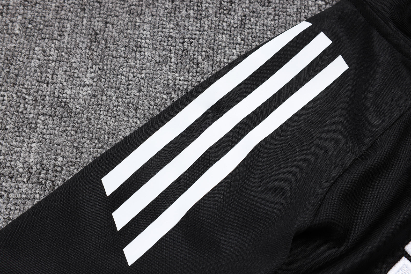 Ajax - Tracksuit - Adults