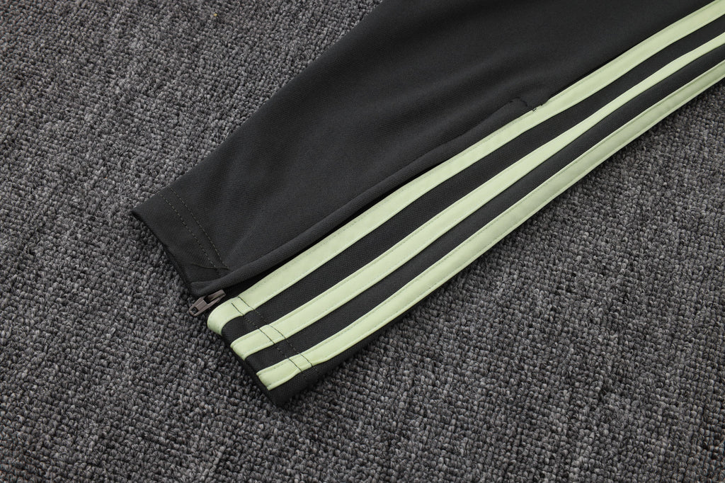 Real Madrid - Tracksuit - Adults