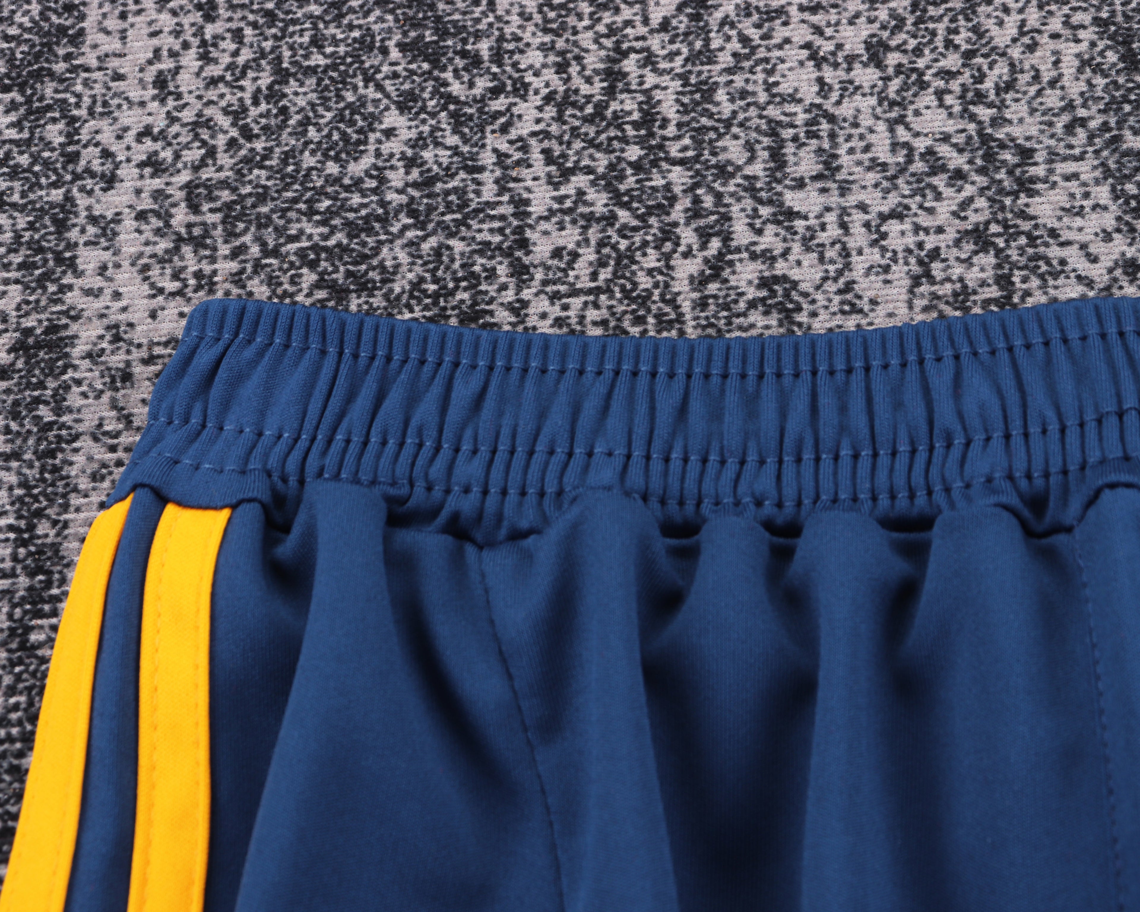 Spain - Home - 2012 - Kids - Retro