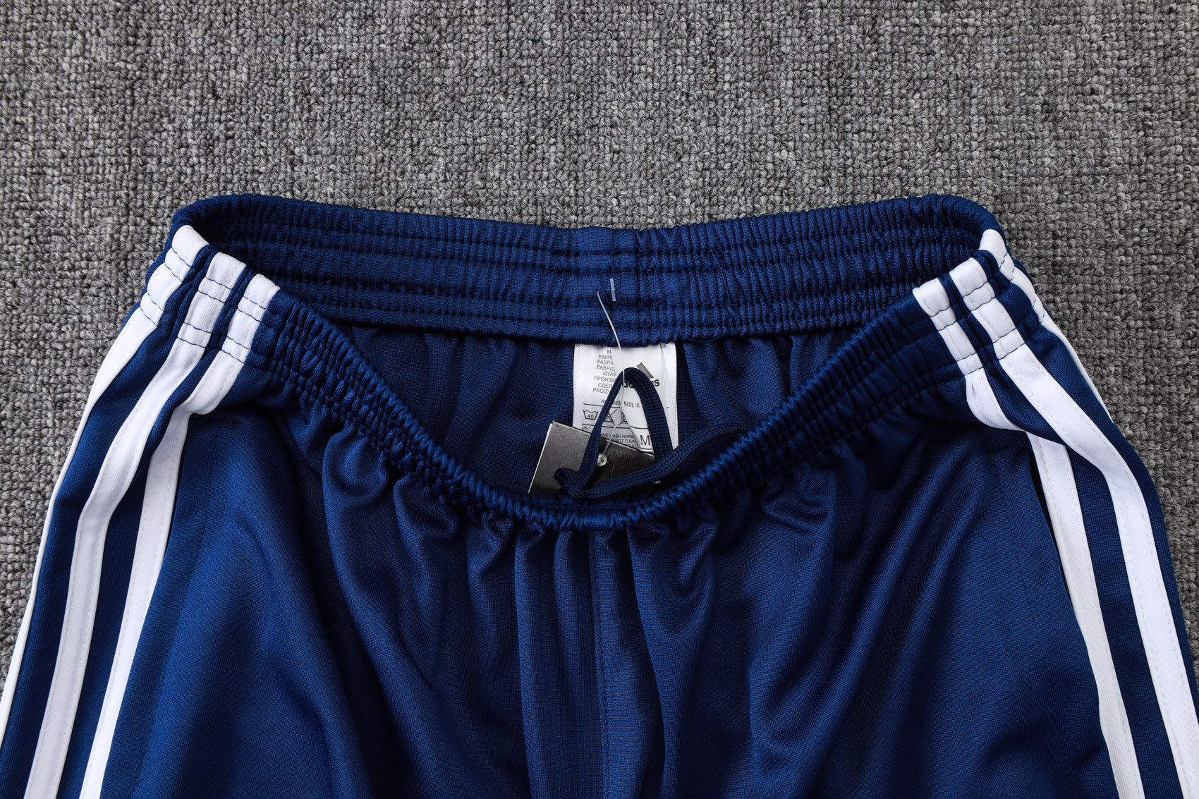 Real Madrid - Tracksuit 2 - Adults