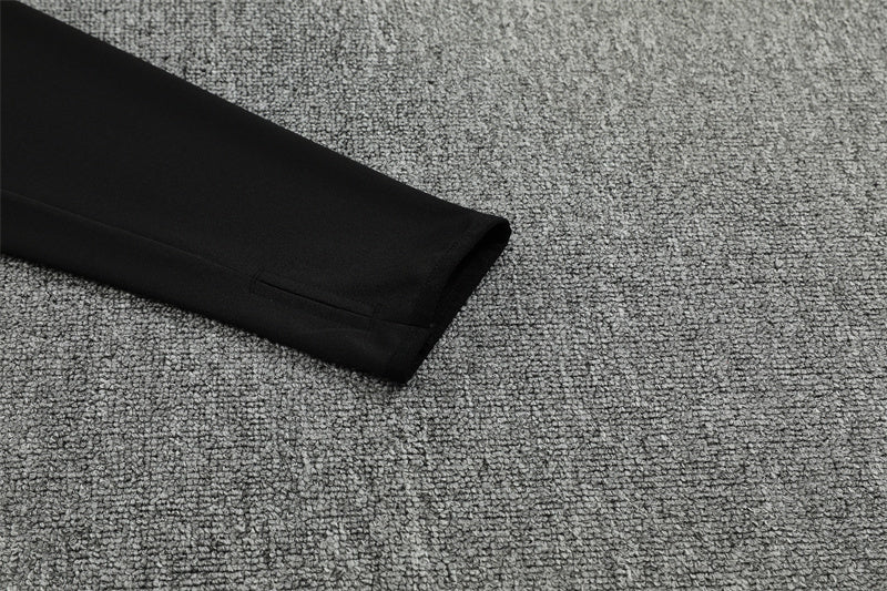 Liverpool - Tracksuit - Halfzip 3 - Adults