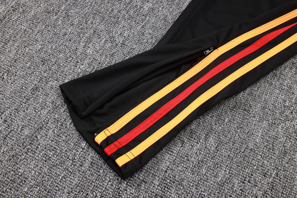 Arsenal - Tracksuit - Halfzip 2 - Adults