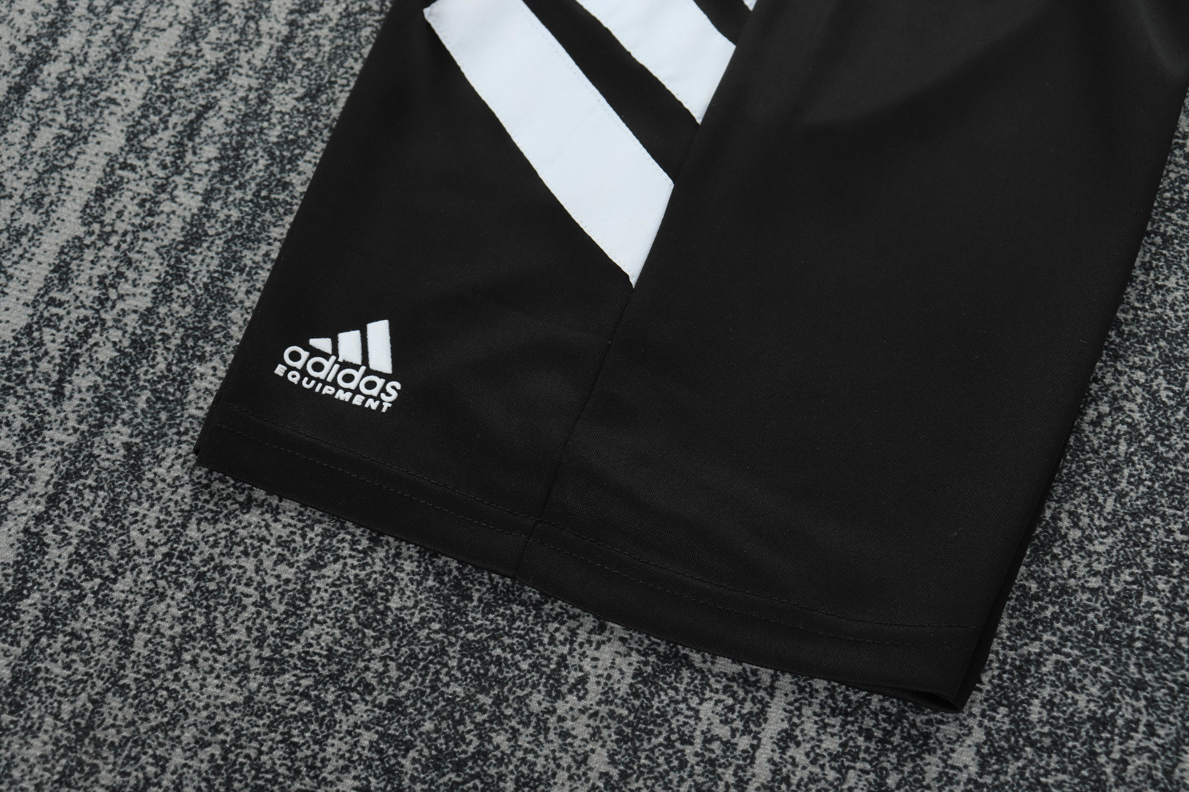 Liverpool - Away - 1993/95 - Kids - Retro