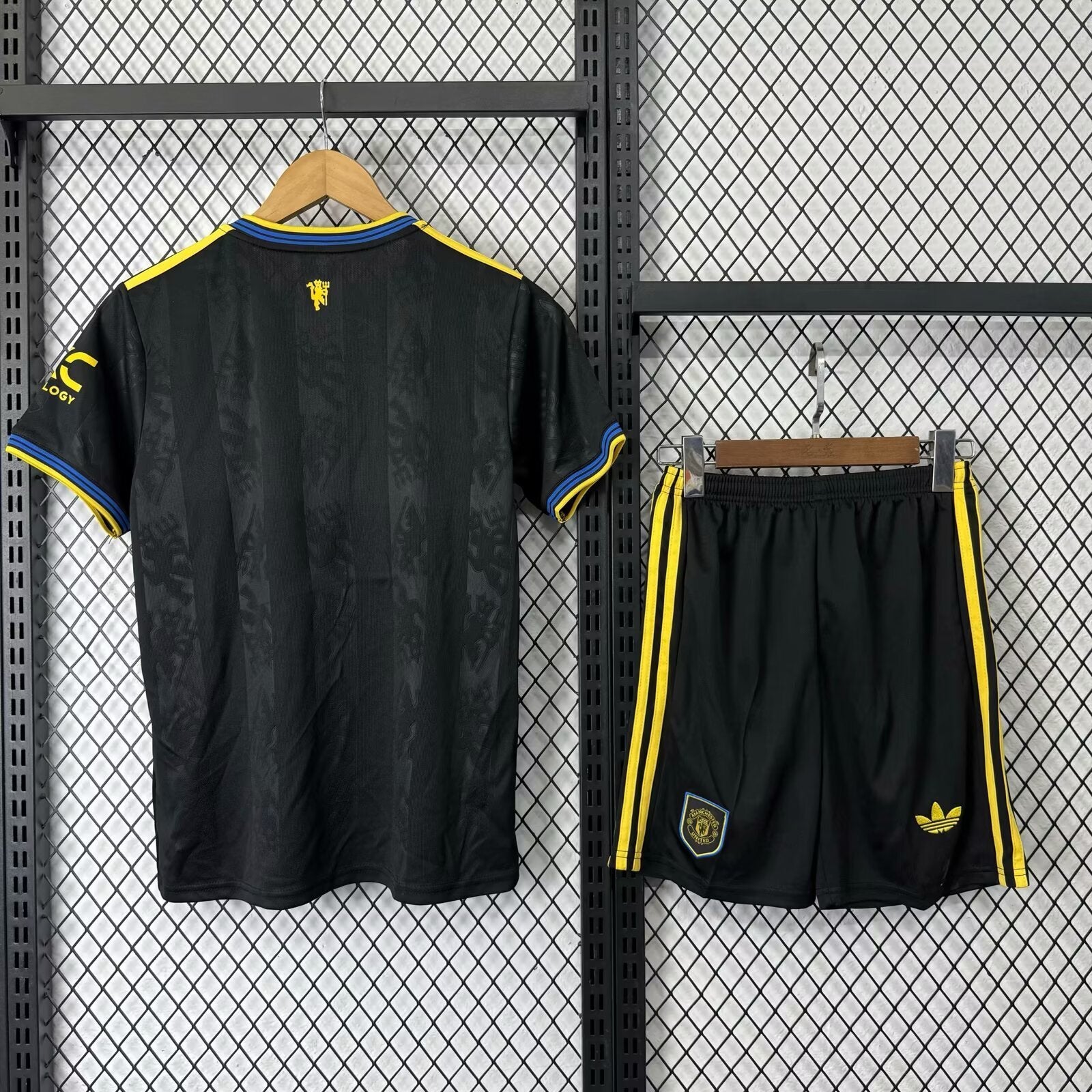 Manchester United - 3rd - 25/26 - Kids