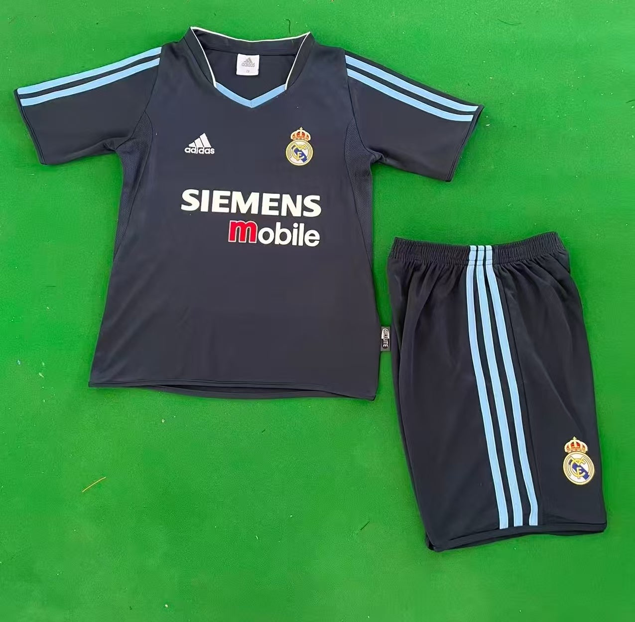Real Madrid - Away - 2003/04 - Kids - Retro