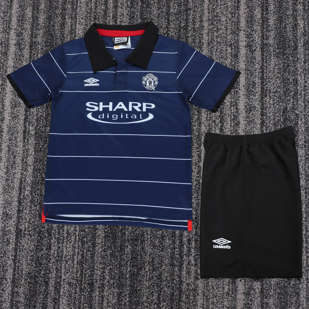 Manchester United - Away - 1999/00 - Kids - Retro