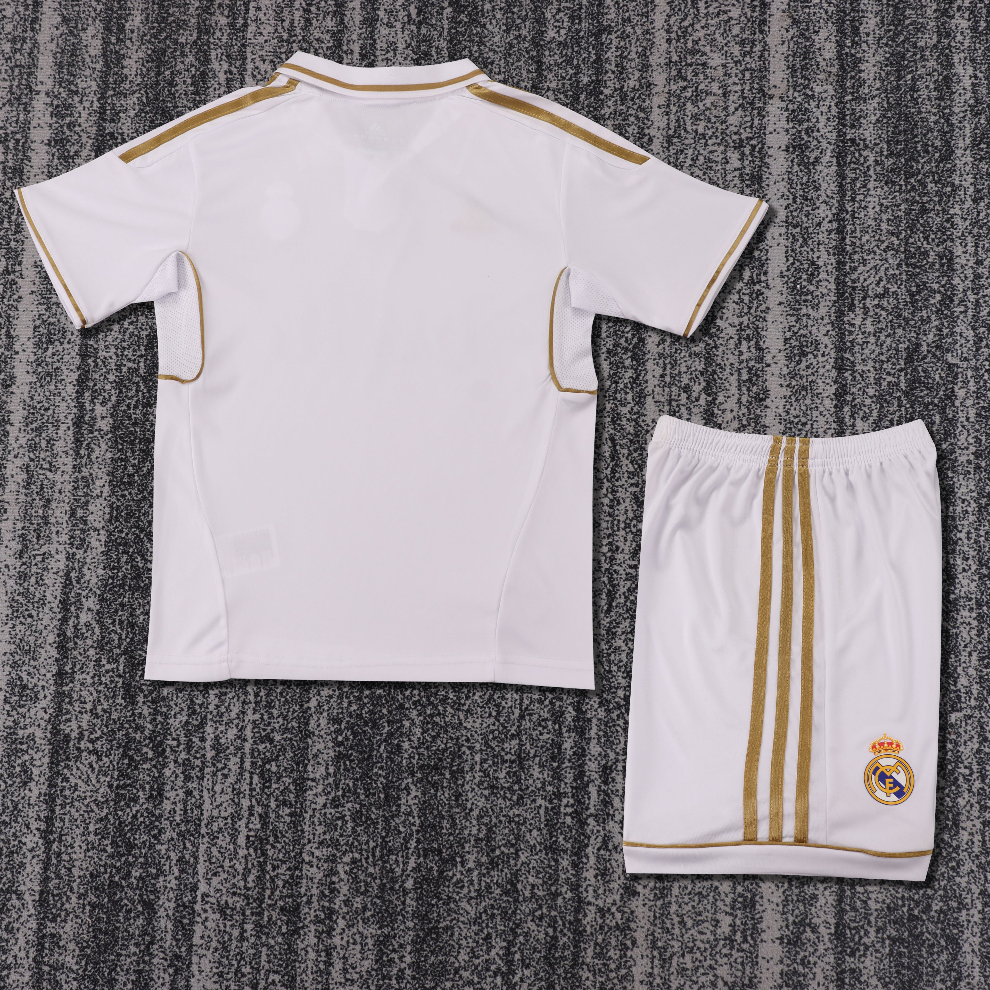 Real Madrid - Home - 2011/12 - Kids - Retro