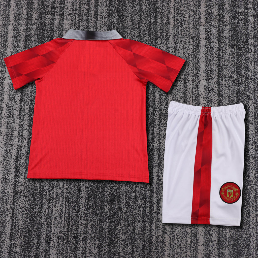 Manchester United - Home - 1996/97 - Kids - Retro