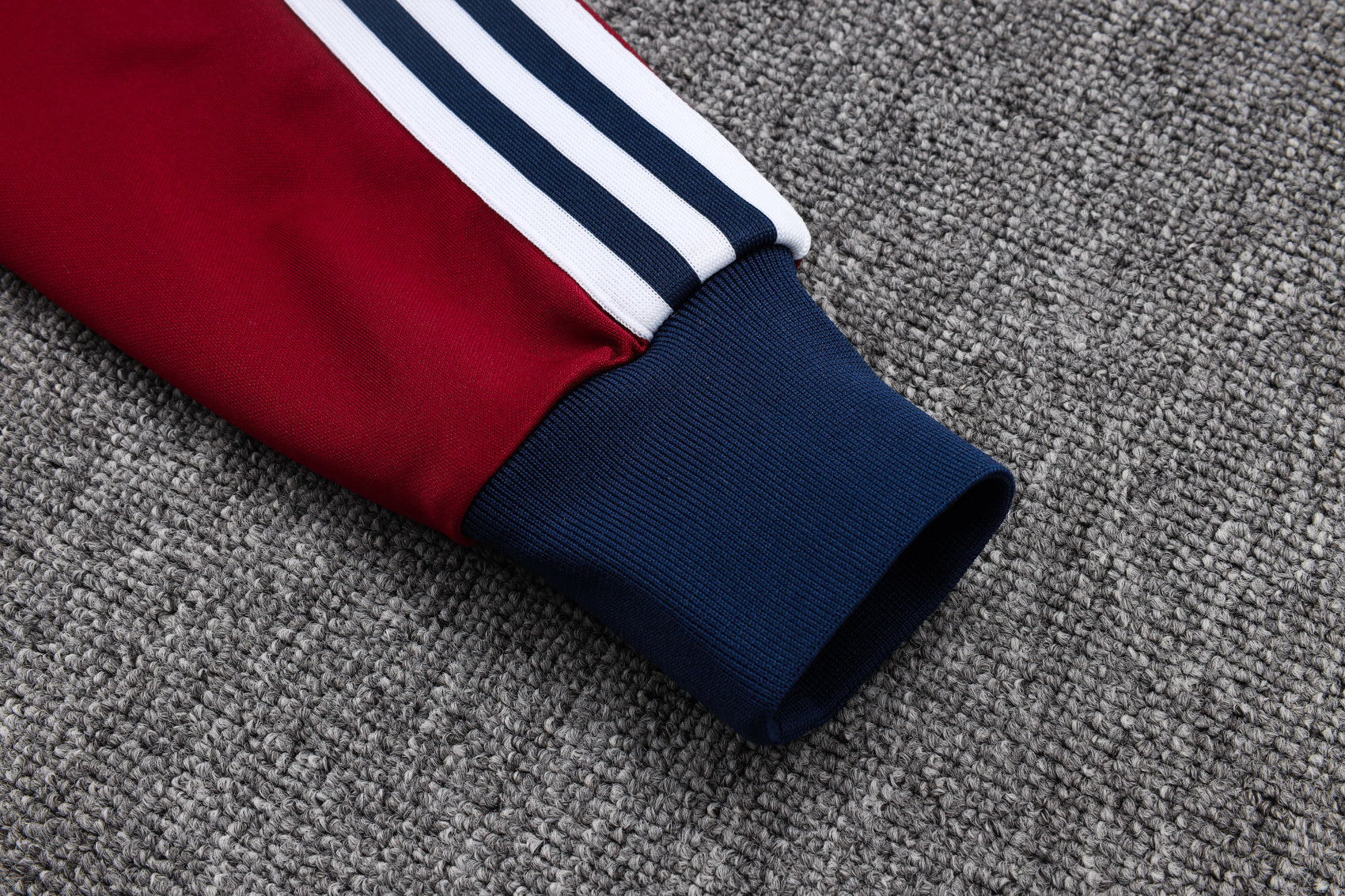 Arsenal - Tracksuit - Adults