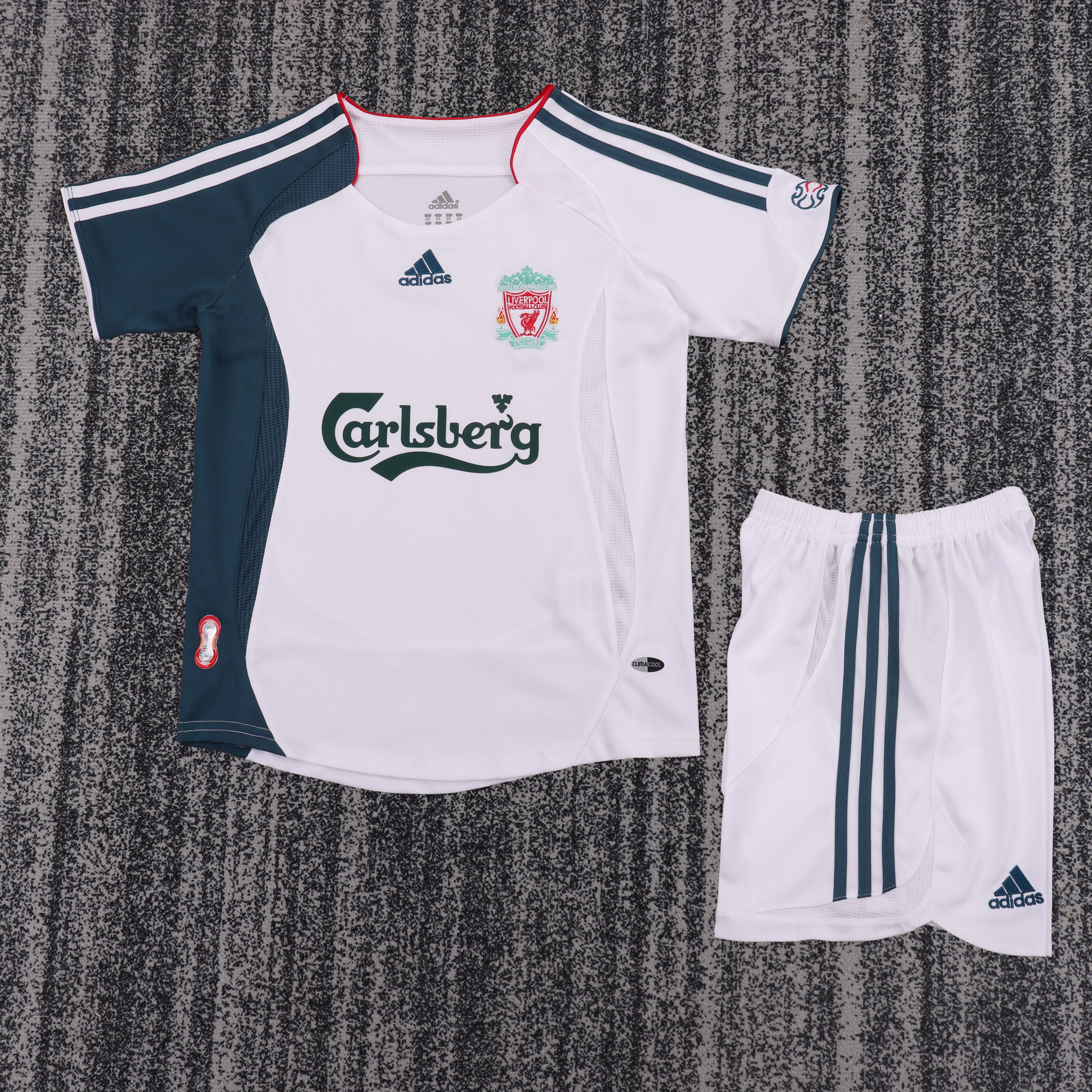 Liverpool -  Away - 2006/08 - Kids - Retro