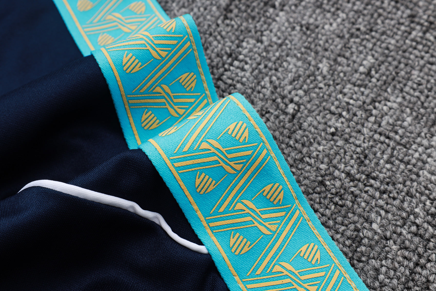 Marseille - Tracksuit - Adults