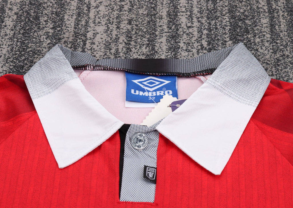 Manchester United - Home - 1996/97 - Kids - Retro