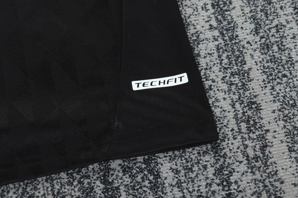 Liverpool - Away - 2010/11 - Kids - Retro