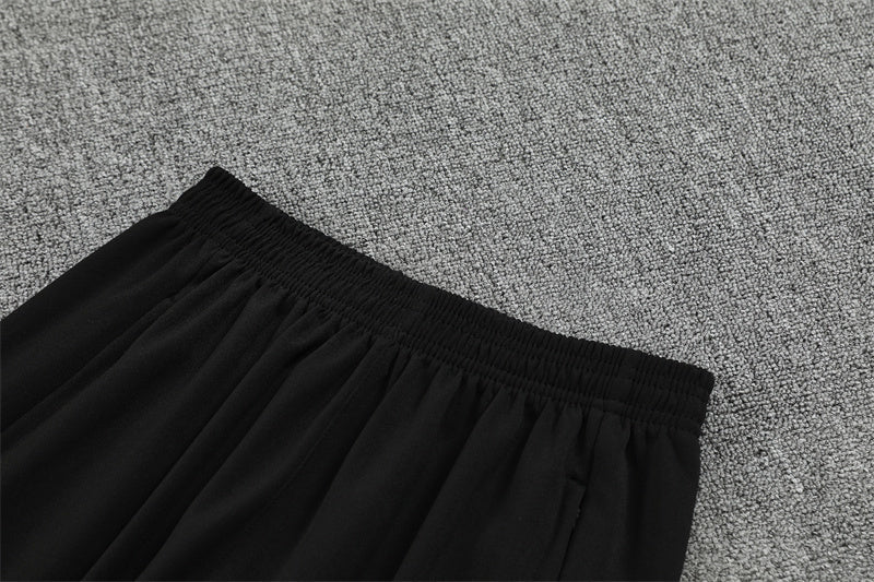 Liverpool - Tracksuit - Halfzip 3 - Adults