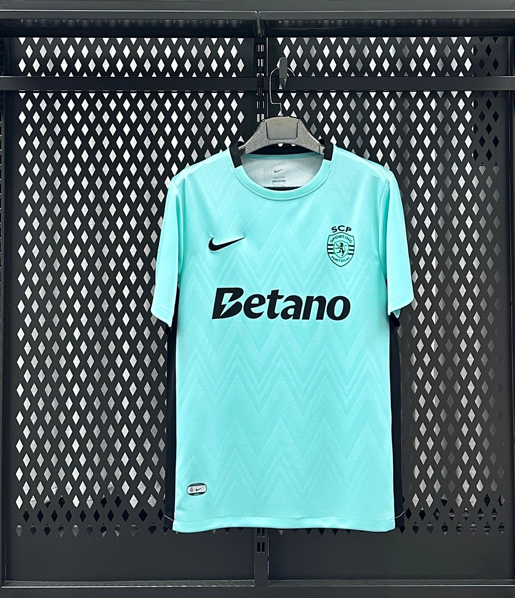 Sporting Lisbon - Away - 25/26 - Adults