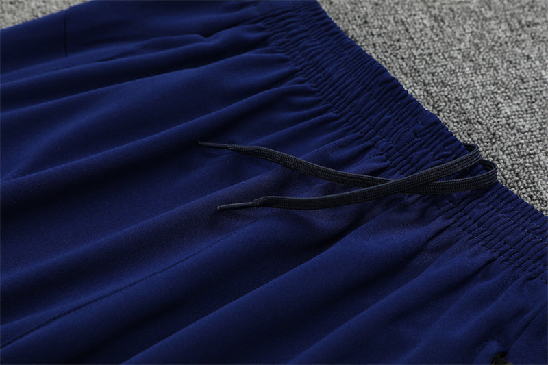 Manchester City - Tracksuit - Halfzip 3 - Adults