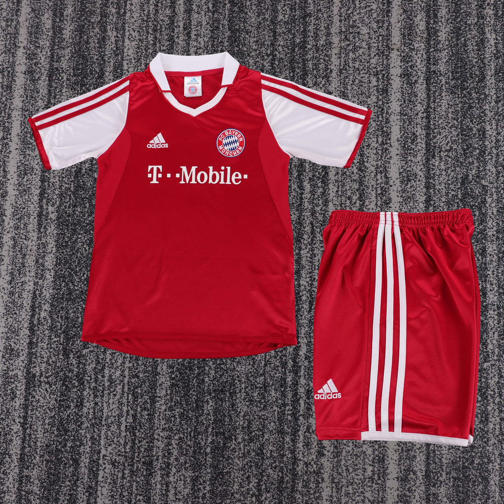 Bayern Munich - Home - 2003/04 - Kids