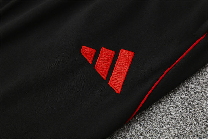 Manchester United - Tracksuit - Halfzip 2 - Adults