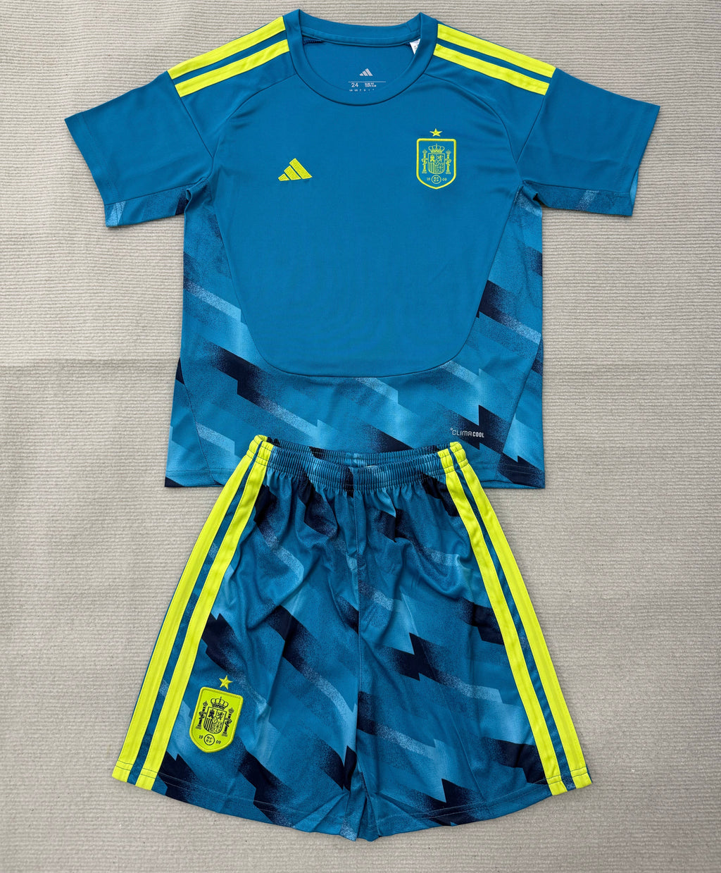 Spain - GK Home - 2026 - Kids