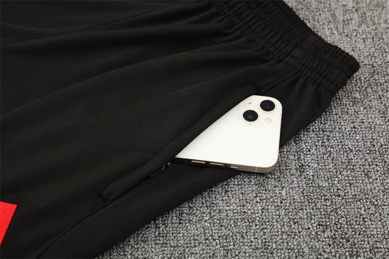 Liverpool - Tracksuit - Halfzip 4 - Adults