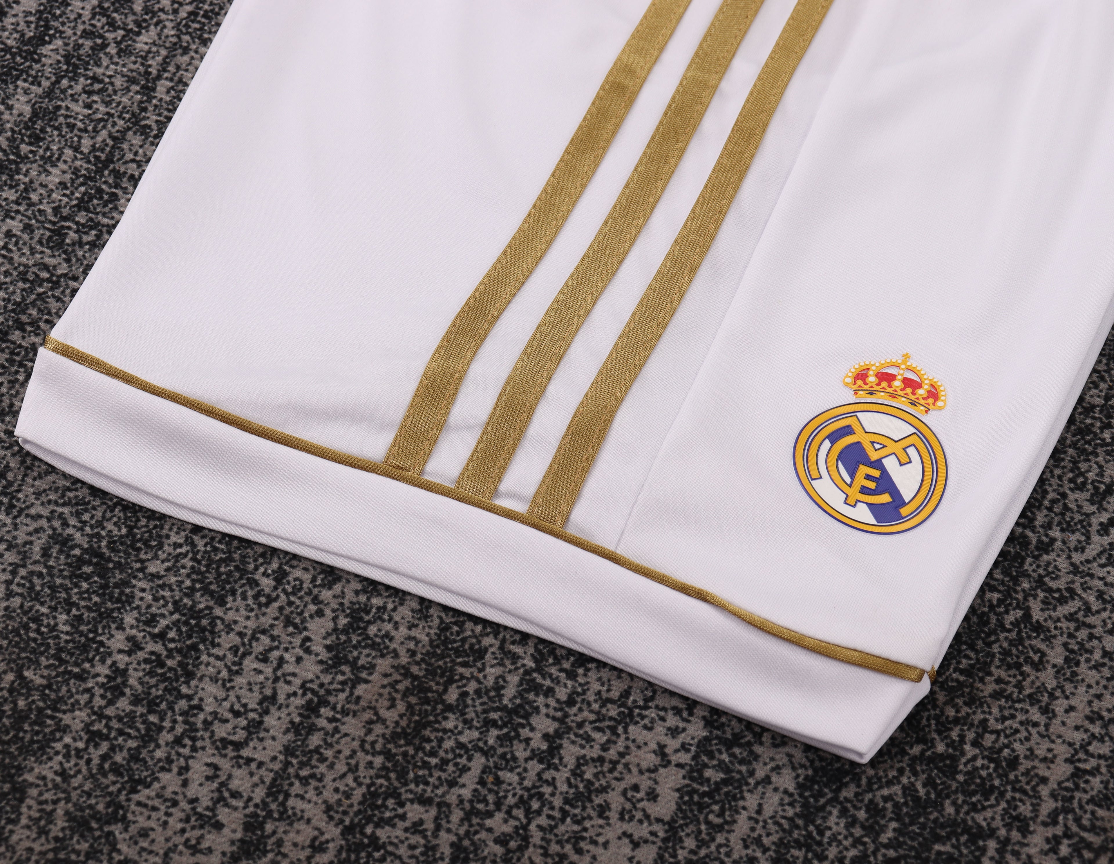 Real Madrid - Home - 2011/12 - Kids - Retro